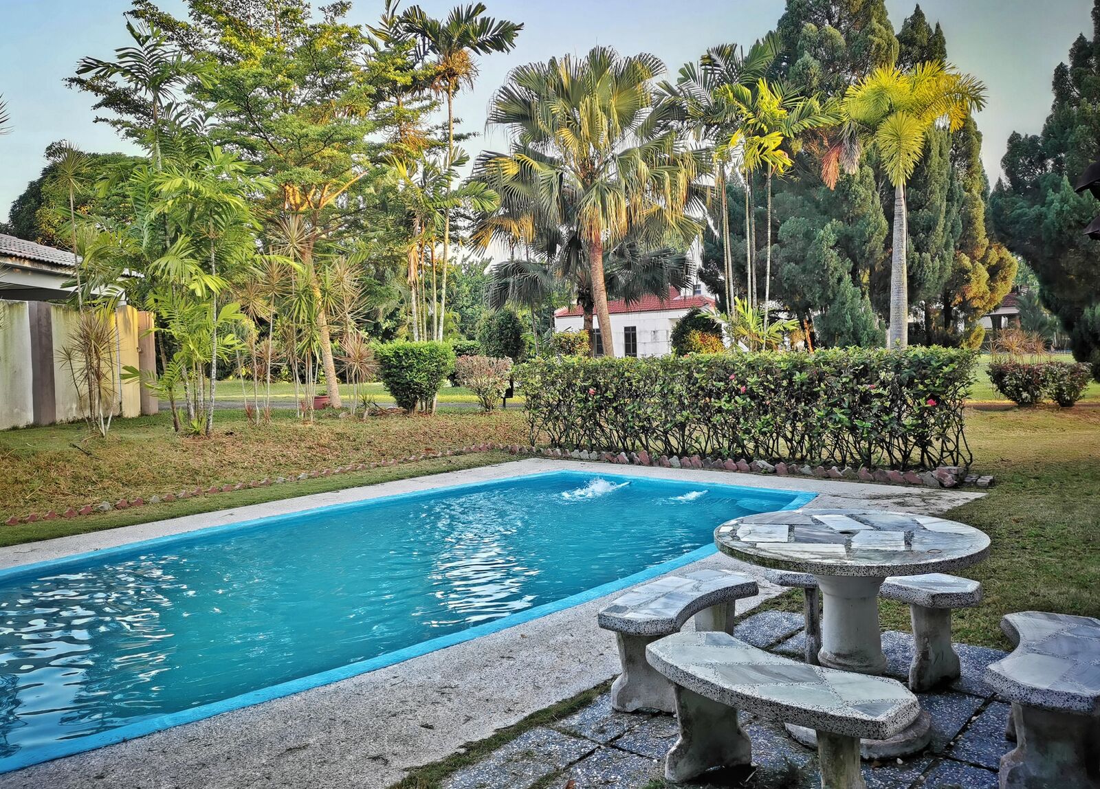 Friendship — 16 Pax Private Pool Villa, A'Famosa Pool with outdoor table