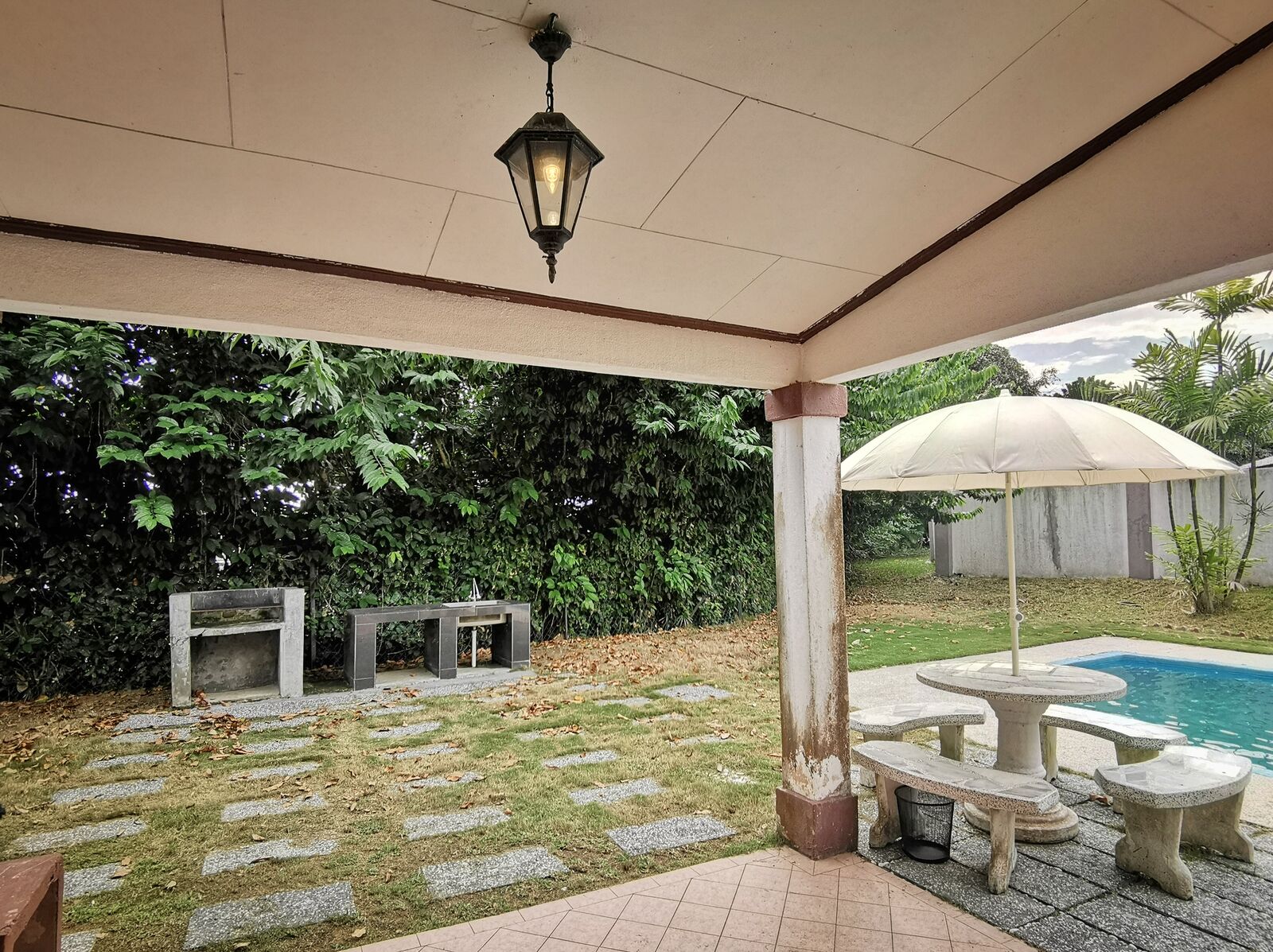 Friendship — 16 Pax Private Pool Villa, A'Famosa Garden pergola at Friendship